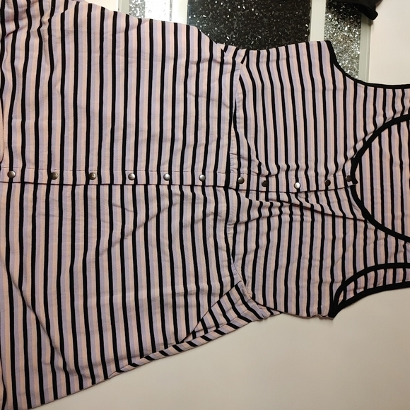 Jersey style  button down dress - Picture 3 of 4